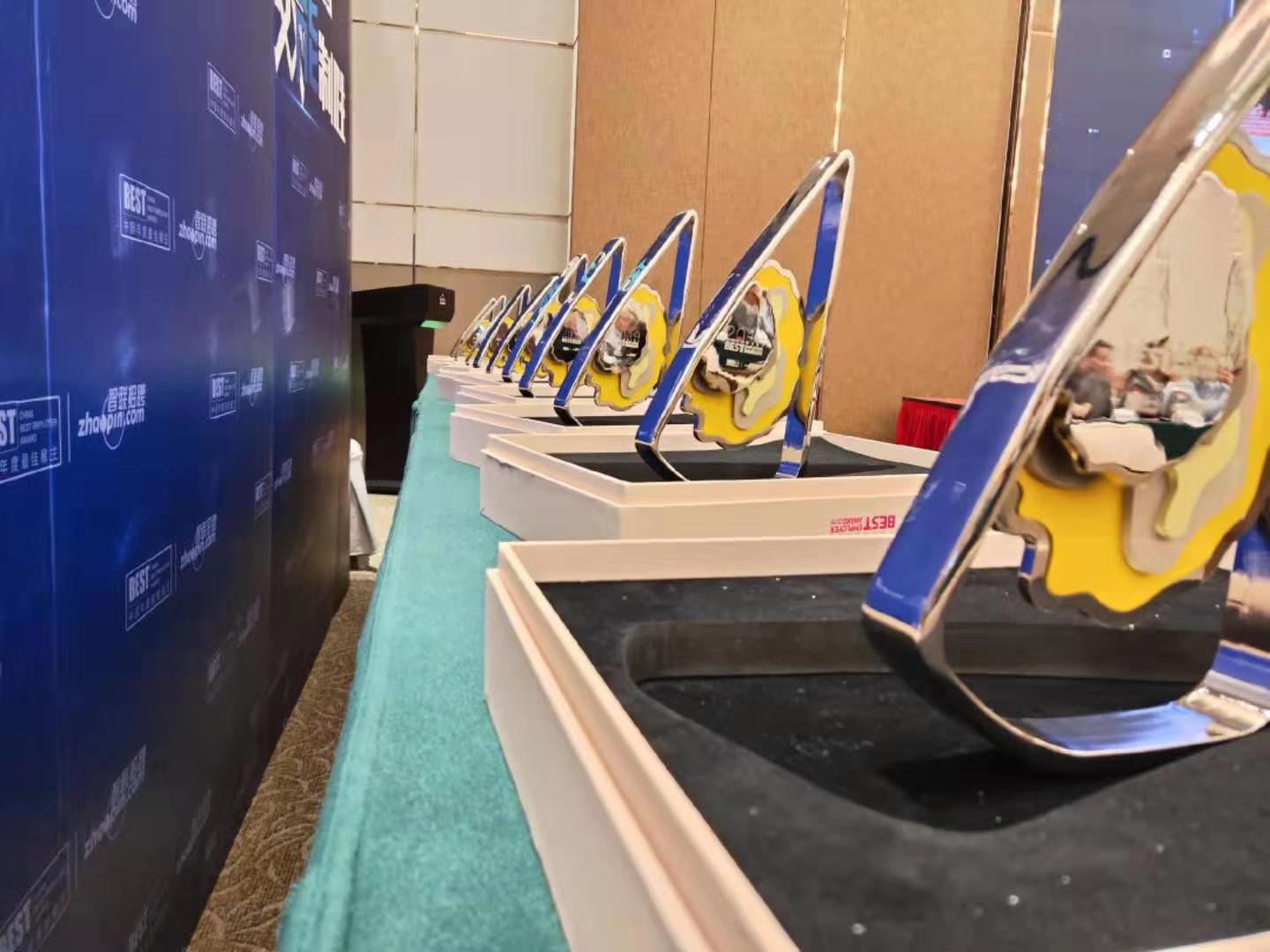 1576721368482854.jpg d042bc5d1462bcbcd7a63042f1fd435.jpg