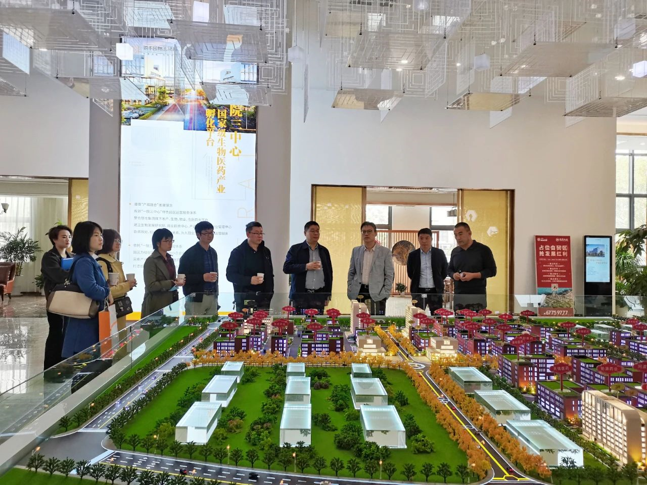 1604043607843411.png image.png